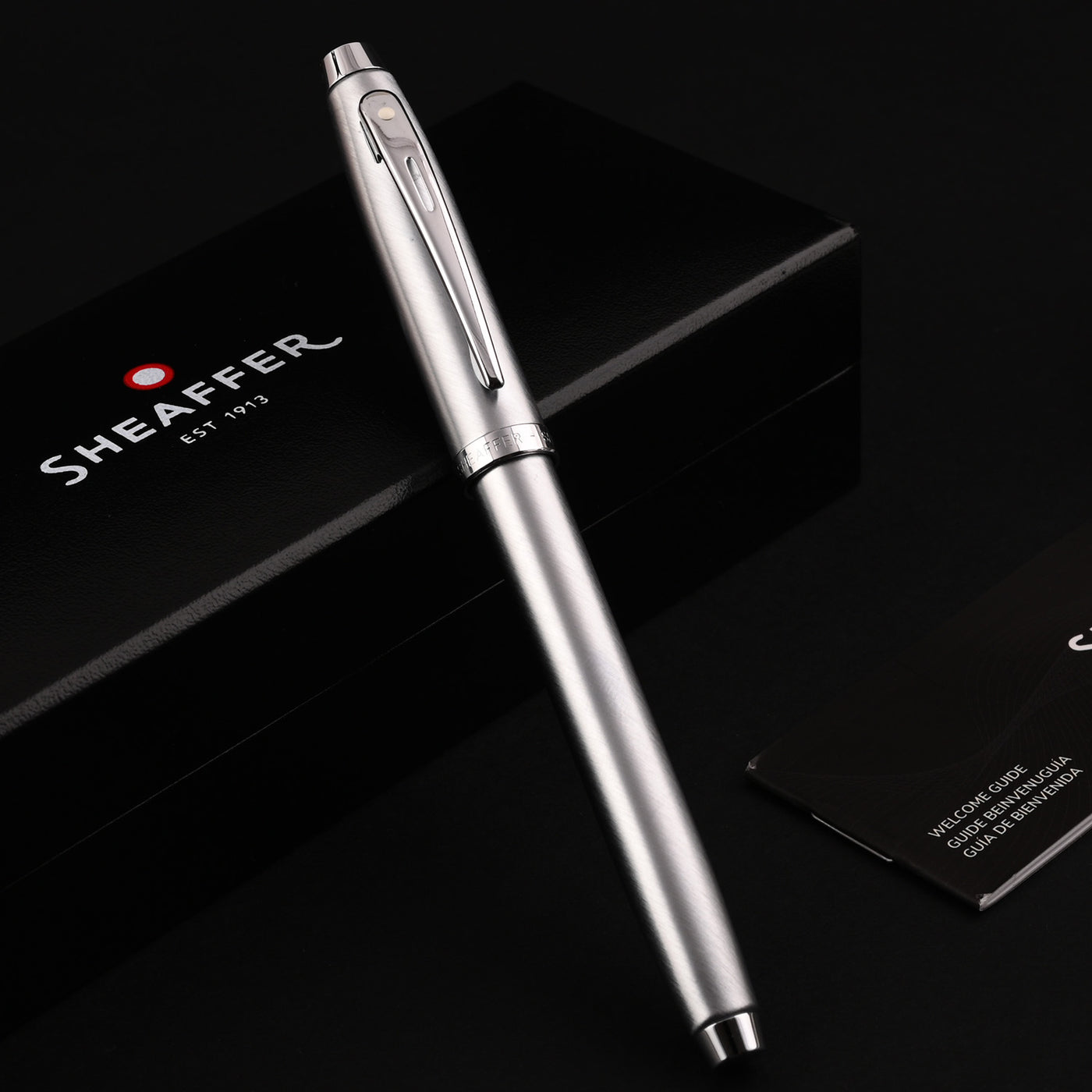 Sheaffer 100 Fountain Pen - Brushed Chrome CT 11