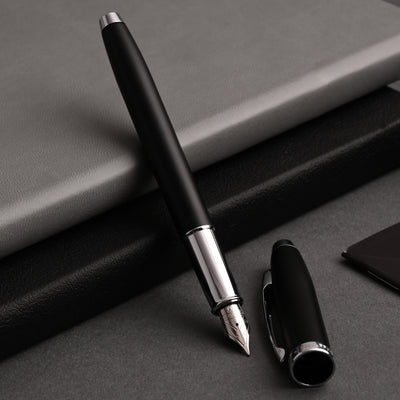 Sheaffer 100 Fountain Pen - Matte Black CT 7