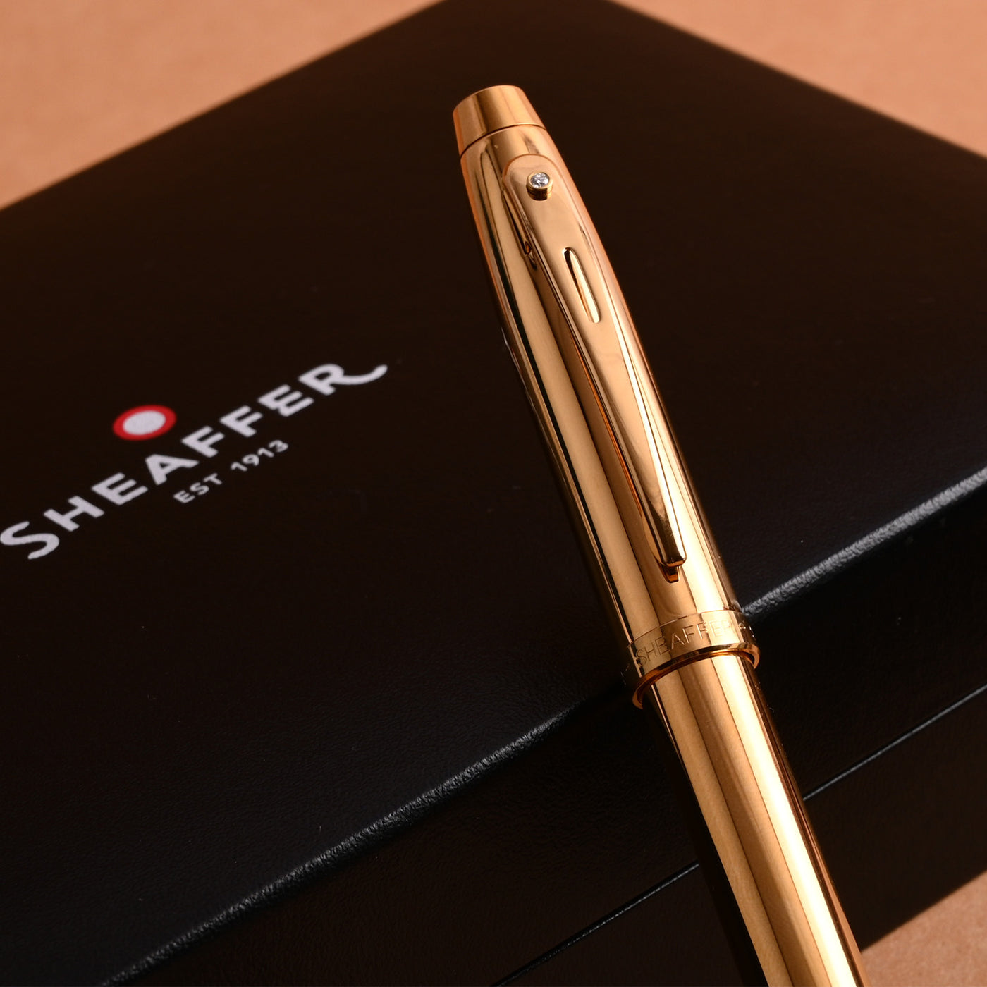 Sheaffer 100 PVD Gold with Diamond Embellishment Fountain Pen 10