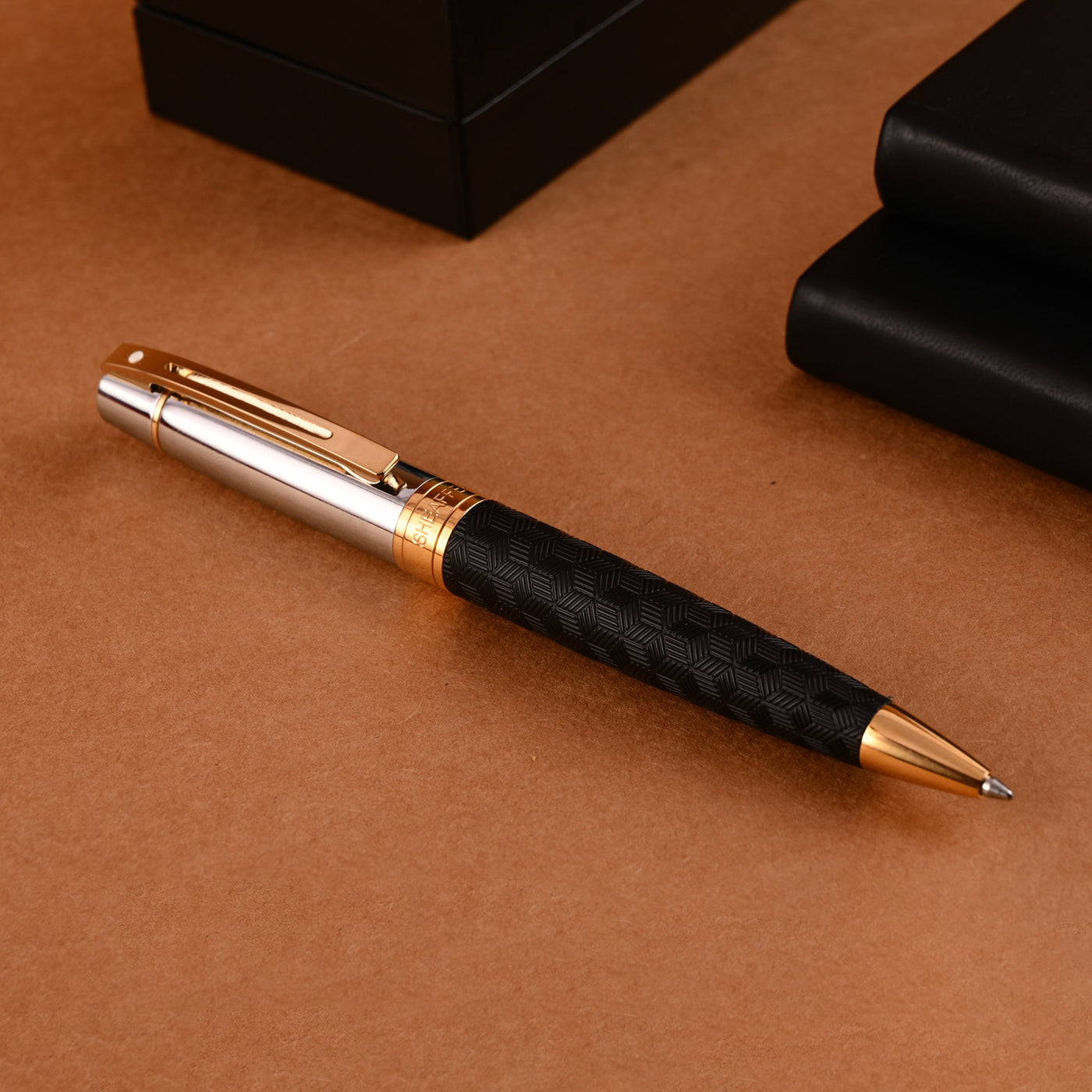 Sheaffer 300 Ball Pen - Engraved Black & Chrome GT 9