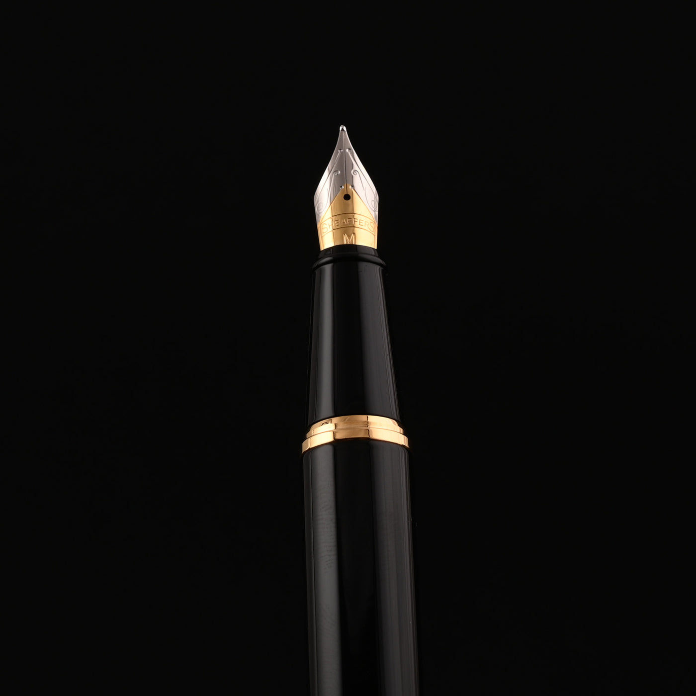  Sheaffer 300 Fountain Pen - Glossy Black GT 10