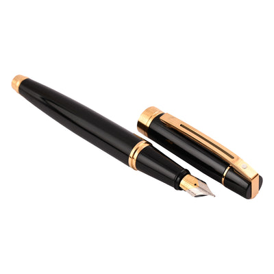  Sheaffer 300 Fountain Pen - Glossy Black GT 2