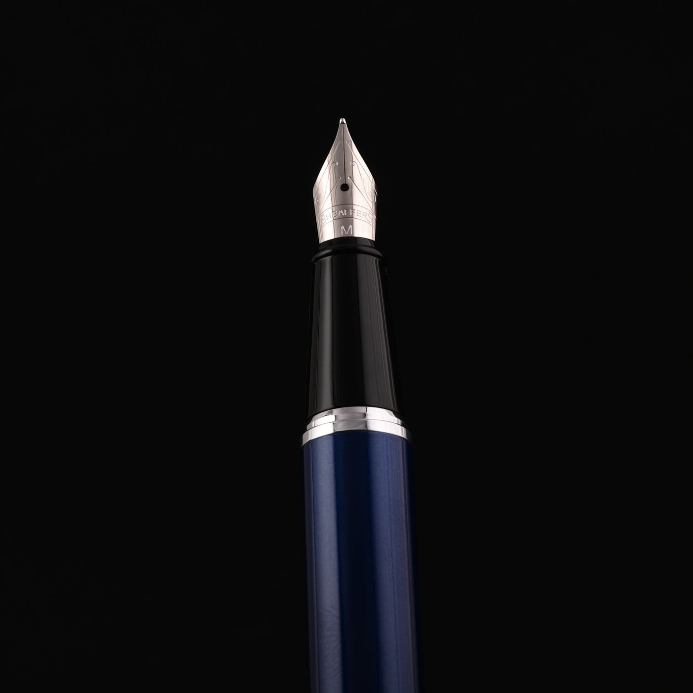 Sheaffer 300 Fountain Pen - Glossy Blue CT 10