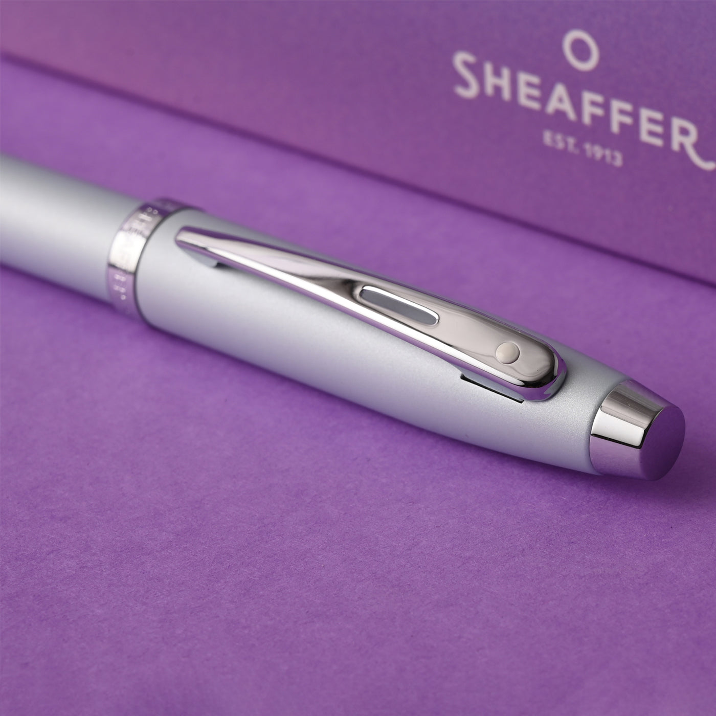 Sheaffer Expressions 100 Ball Pen - Blue & Pink Pearlised Gradient CT 7