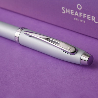 Sheaffer Expressions 100 Fountain Pen - Blue & Pink Pearlised Gradient CT 11