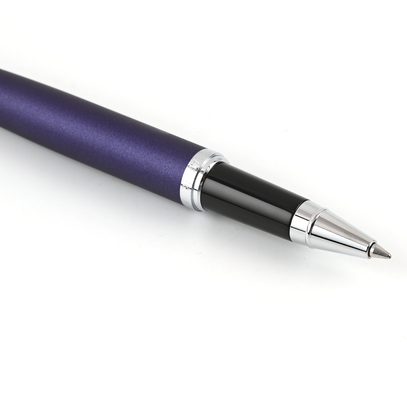 Sheaffer Expressions VFM Roller Ball Pen - Blue & Purple Pearlised Gradient CT 4