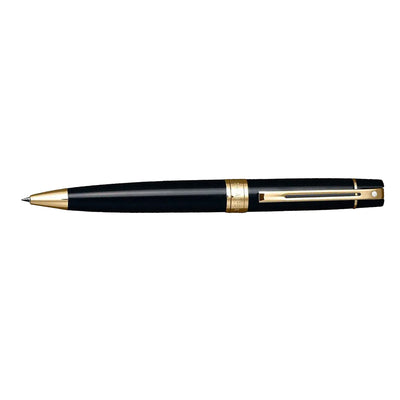 Sheaffer Gift Set - 300 Series Glossy Black GT Ball Pen with A5 Black Notebook 4