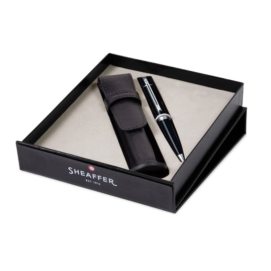 Sheaffer Gift Set - 300 Series Glossy Black GT Fountain Pen with Pen Pouch