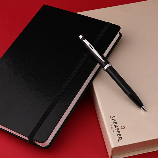 Sheaffer Gift Set - 100 Series Black CT Ball Pen with A5 Black Notebook