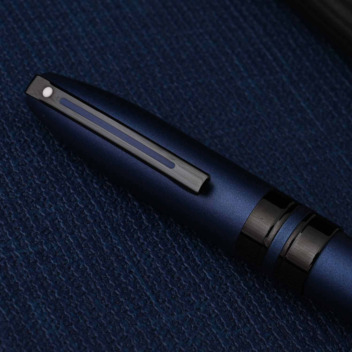 Sheaffer Icon Ball Pen - Metallic Blue PVD 4