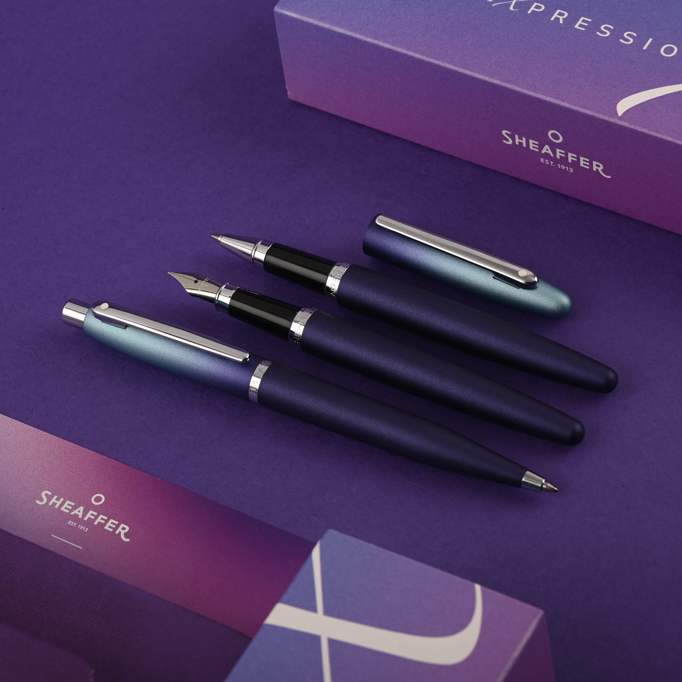 Sheaffer Expressions VFM Ball Pen - Blue & Purple Pearlised Gradient CT 11