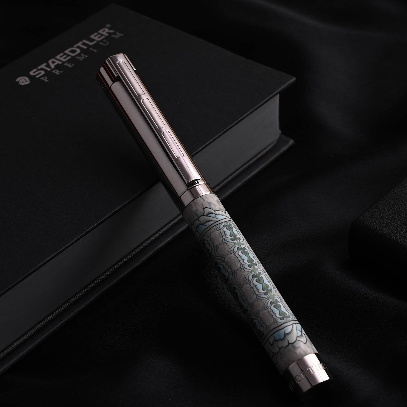Staedtler Premium Pen of the Season Fountain Pen - Winter 2016 (Limited Edition) 12