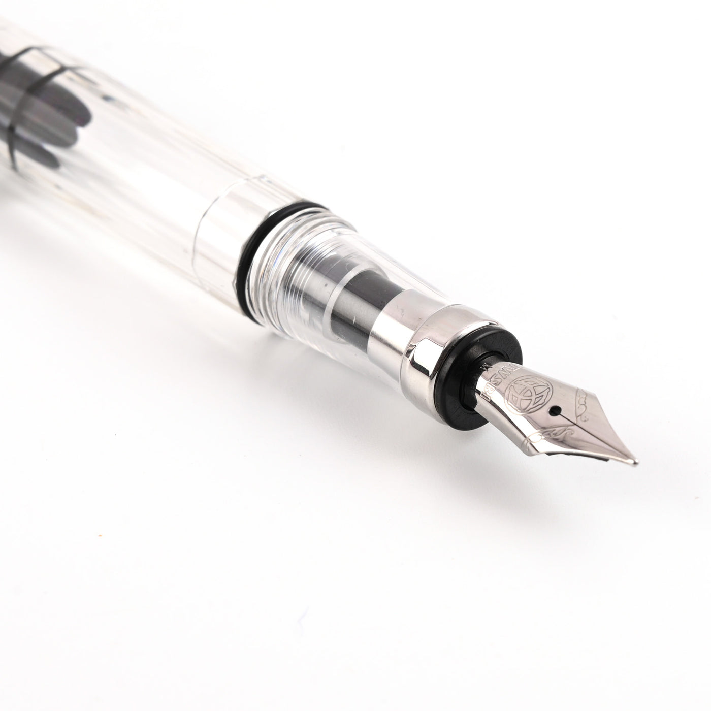 TWSBI Diamond 580 Fountain Pen - Clear 3