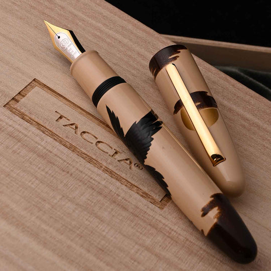 Taccia Maki-e Shadow Fountain Pen - Mythological Big Crow & Sun (Limited Edition)