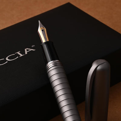 Taccia Pinnacle Fountain Pen - Graphite Gray 9