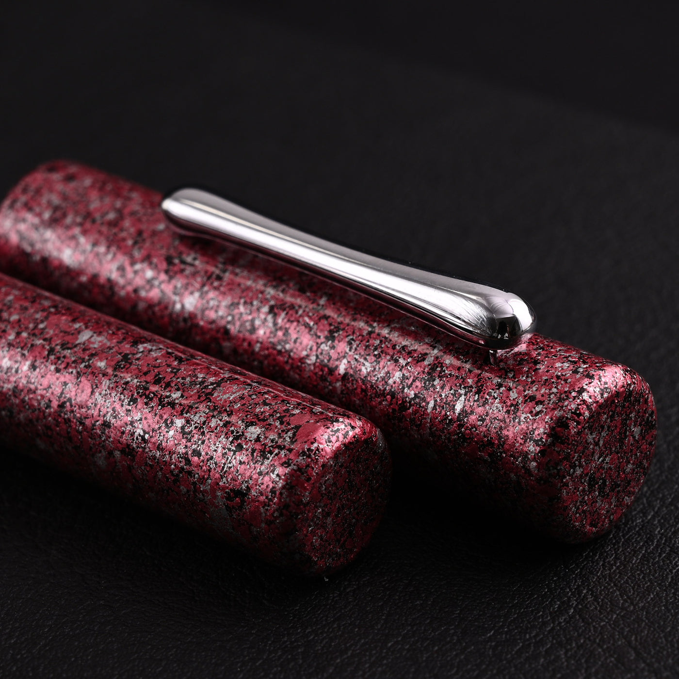 Taccia Granite Stone Fountain Pen - Red CT 17