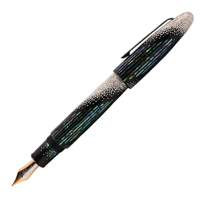 Taccia Miyabi Empress Winter Breath Limited Edition Fountain Pen