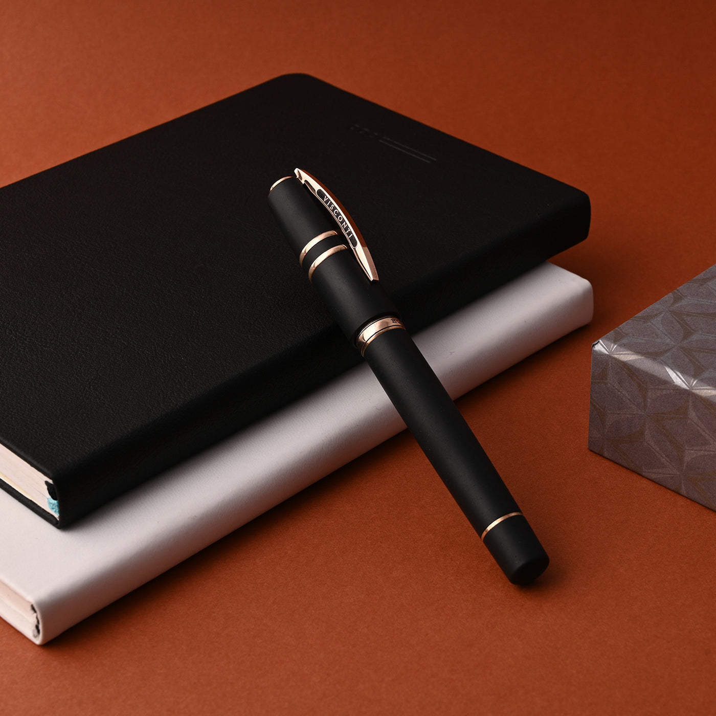 Visconti Homo Sapiens 14K Gold Fountain Pen - Bronze Age 10