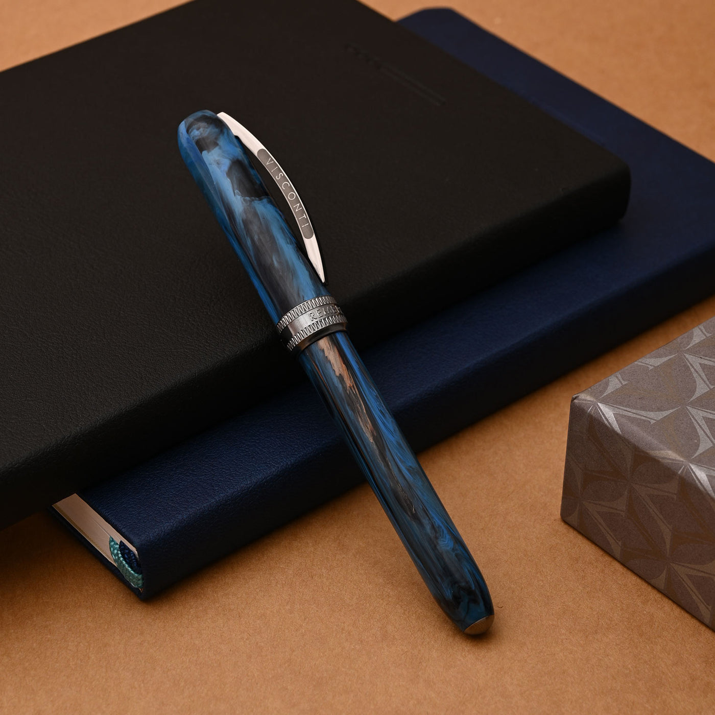 Visconti Rembrandt S Fountain Pen - Sky Blue 15