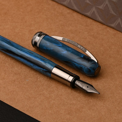 Visconti Rembrandt S Fountain Pen - Sky Blue 9