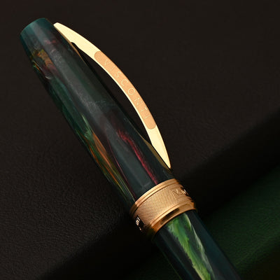 Visconti Van Gogh Fountain Pen - The Novel Reader 12