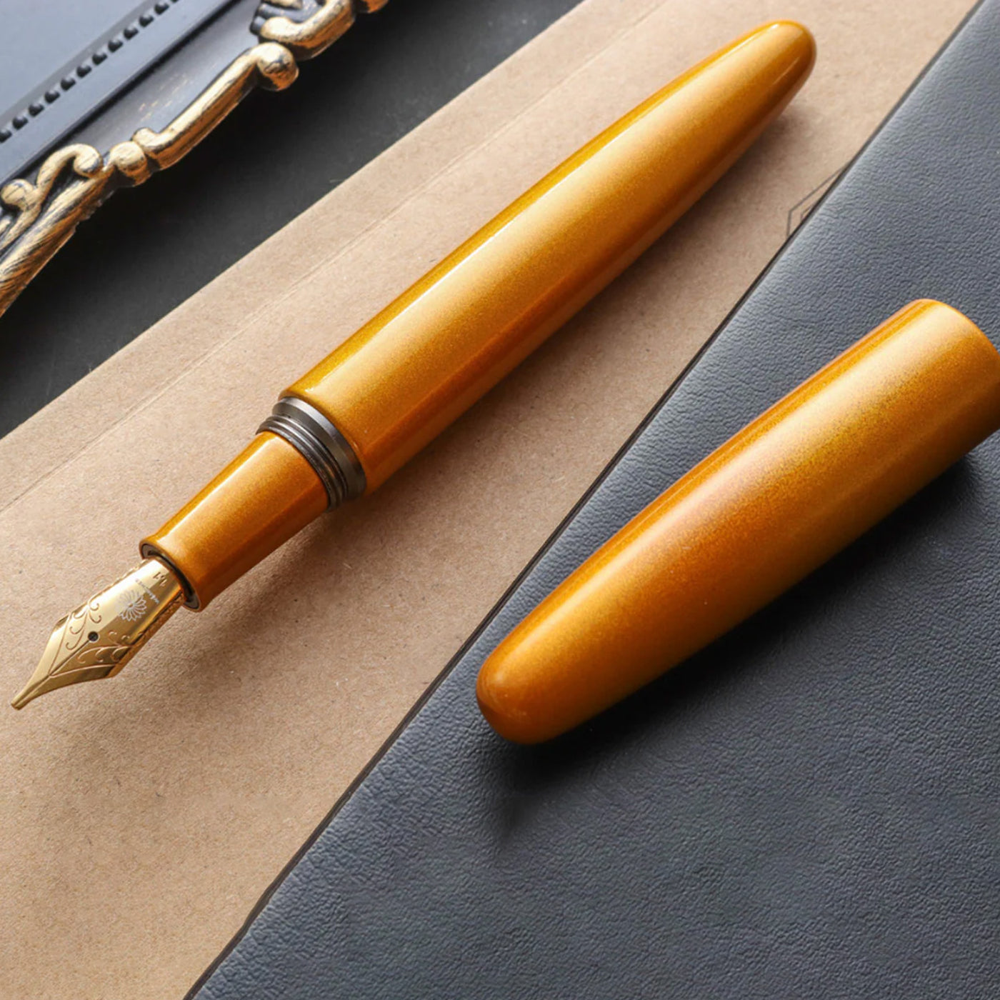 Wancher Dream Aizu Urushi Metallic Nashiji Fountain Pen - Yellow 2