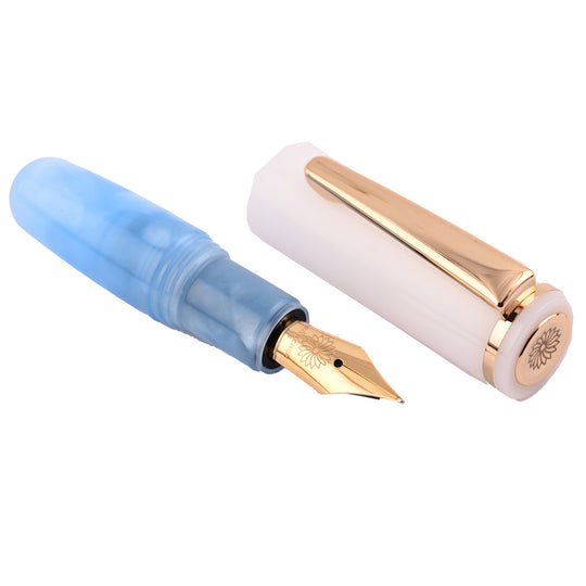 Wancher PuChiCo Fountain Pen - Arctic Blue GT