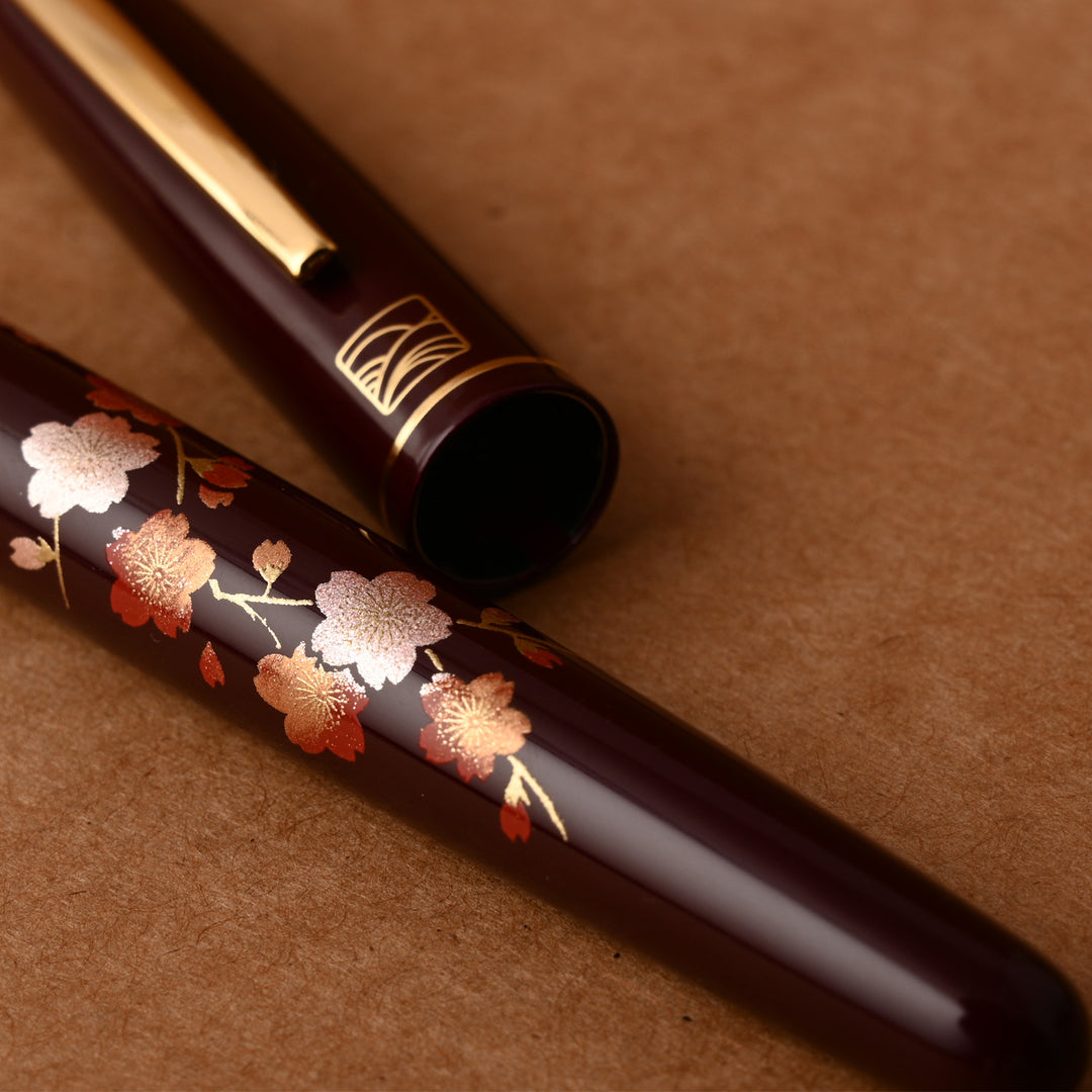 Wancher x Kuretake Kindai Maki-e Edazakura Fountain Pen
