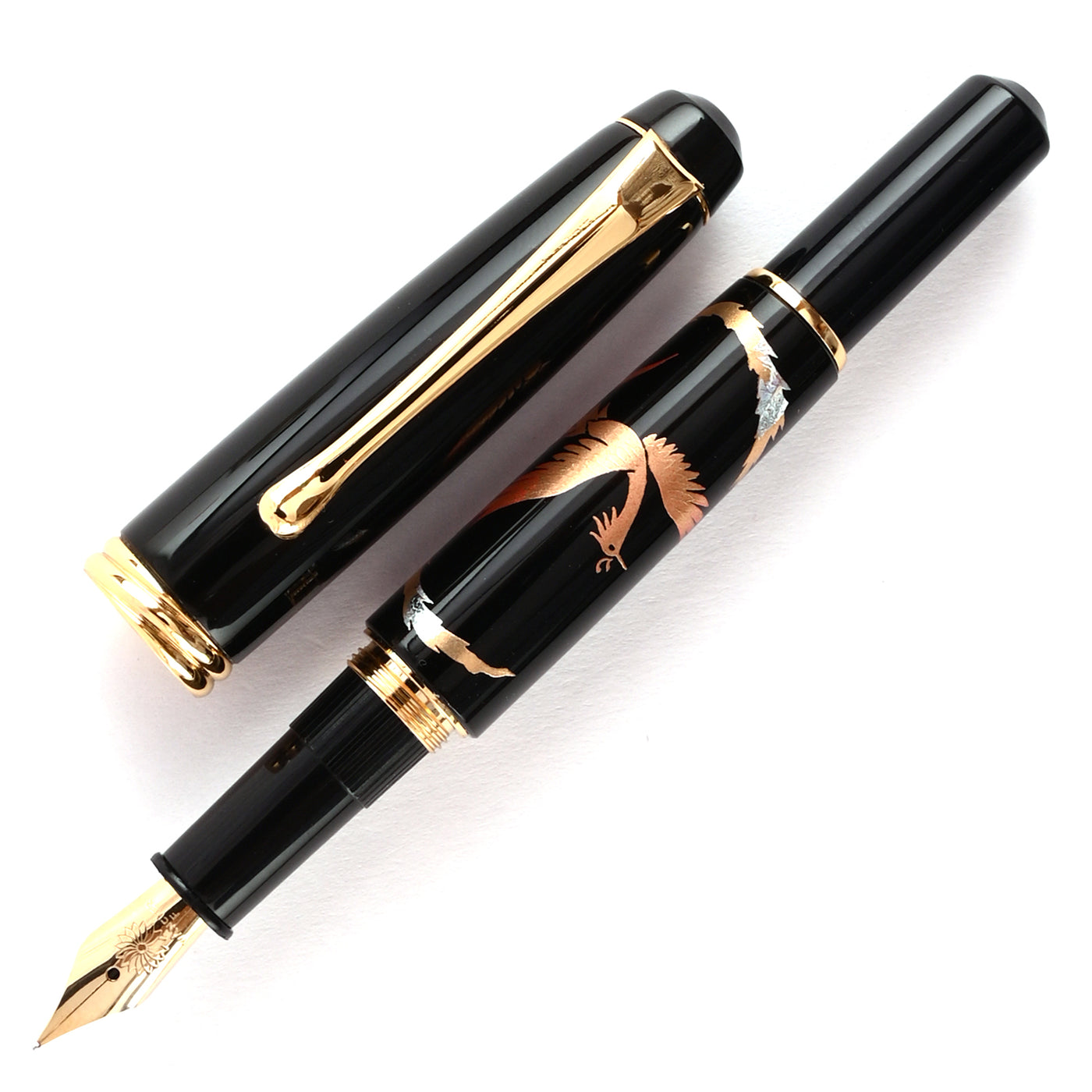 Wancher x Kuretake Yumeginga Kindai Maki-e Zuichou Houou Fountain Pen - Black GT 1