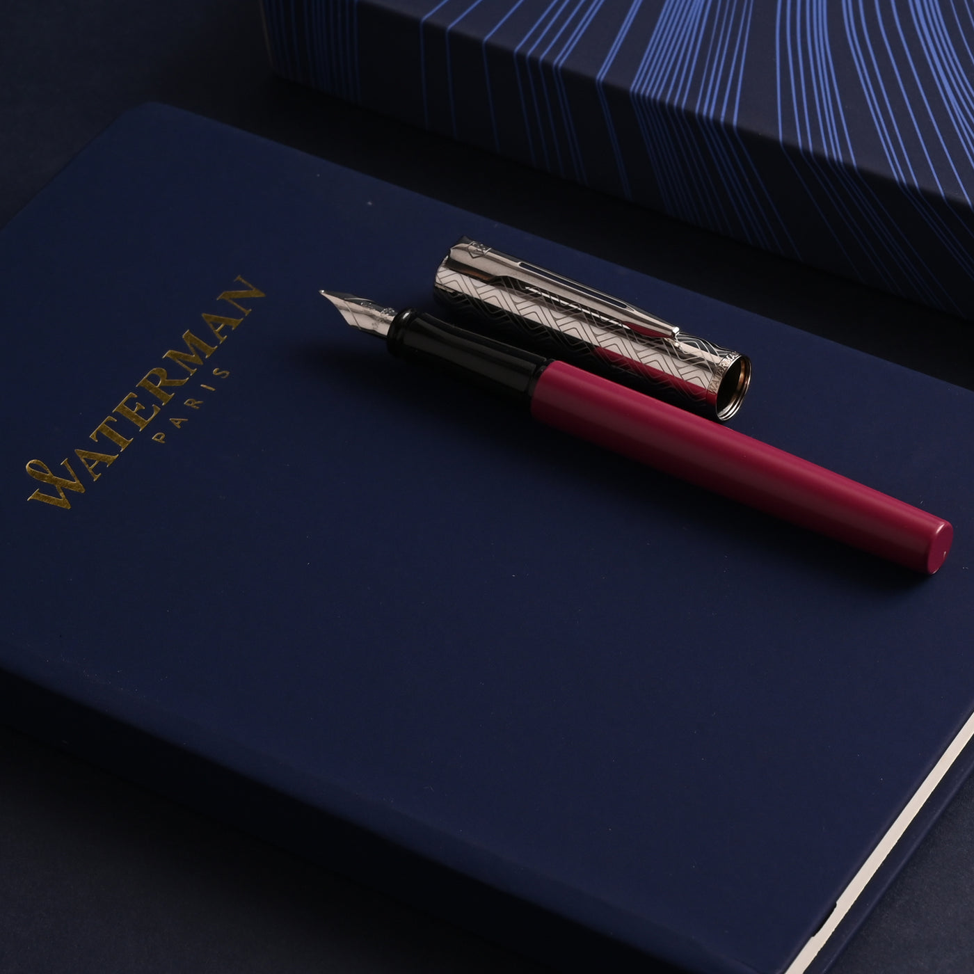 Waterman Gift Set - Allure Deluxe Pink "Fine" Fountain Pen with Waterman Blue Notebook 3