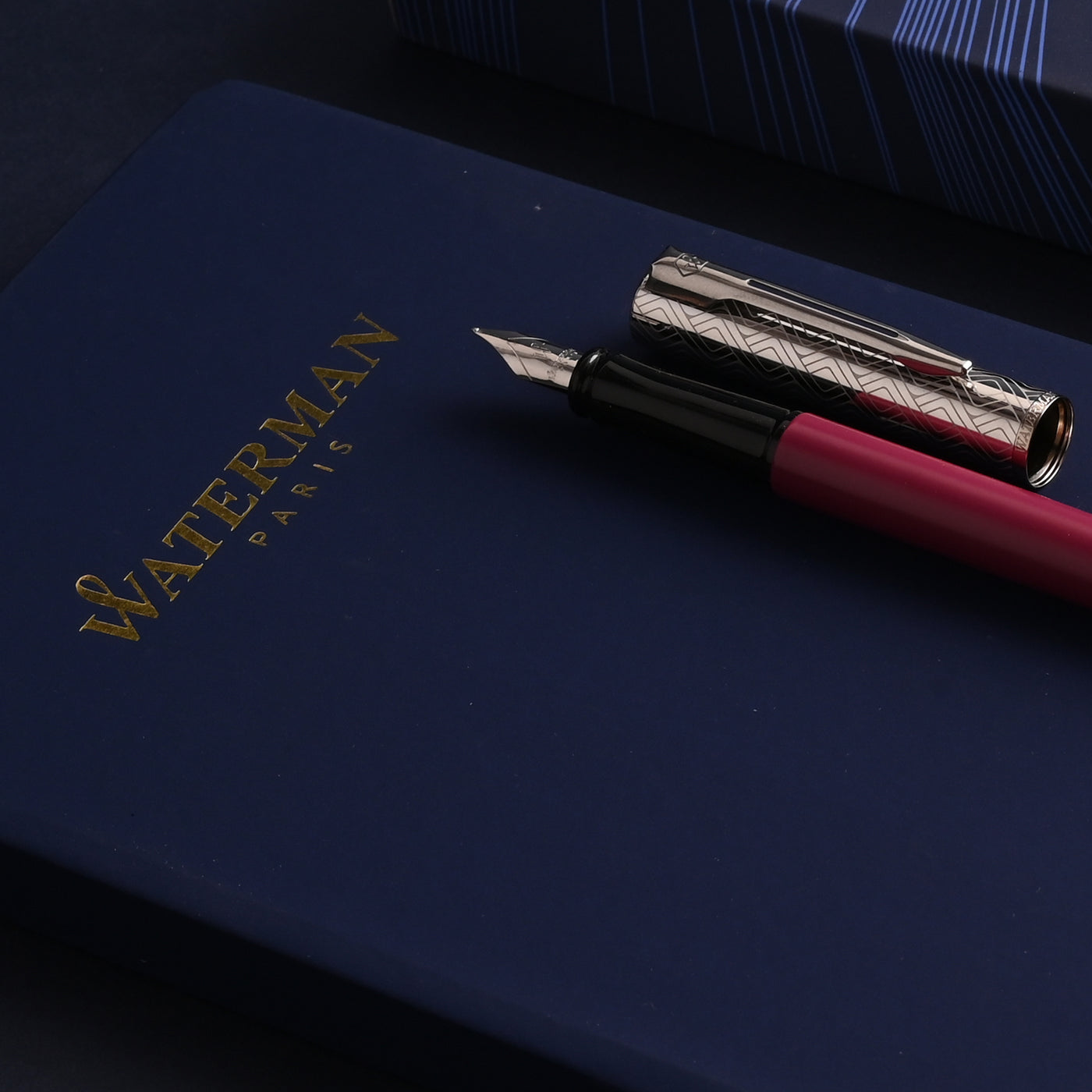 Waterman Gift Set - Allure Deluxe Pink "Fine" Fountain Pen with Waterman Blue Notebook 4