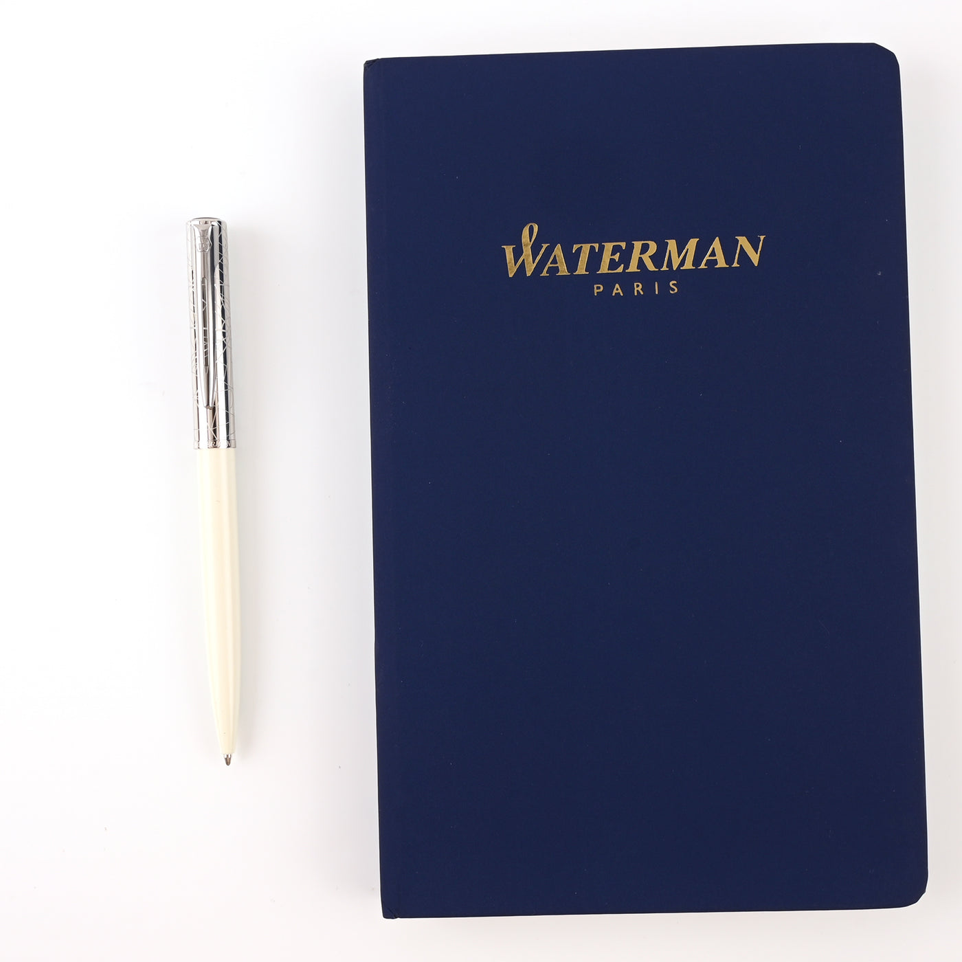 Waterman Gift Set - Allure Deluxe White Ball Pen with Waterman Blue Notebook 2