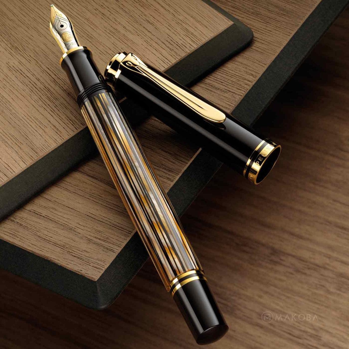 Pelikan M400 Fountain Pen Tortoiseshell Brown GT (Special Edition) 4