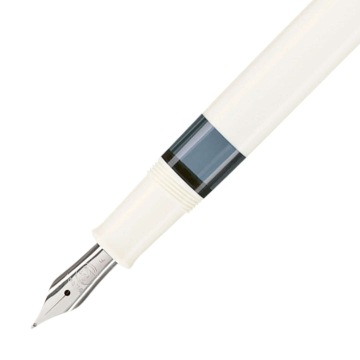 Pelikan M205 White Fountain Pen | Shop Online at Makoba | Pelikan