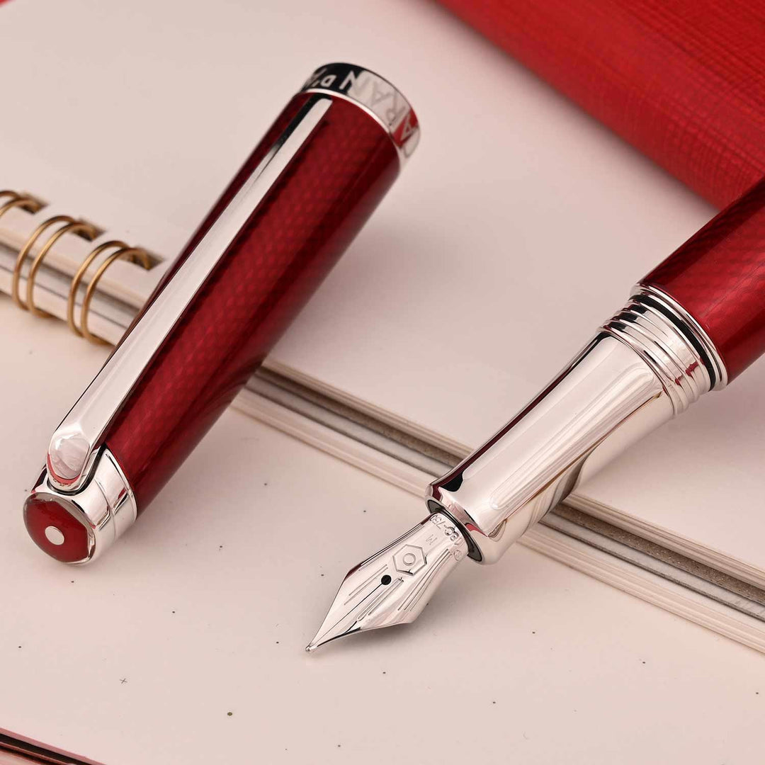 Caran d'Ache Leman Rouge Carmin Slim Fountain pen Medium Caran d'Ache Leman Rouge Carmin Slim Fountain pen Medium