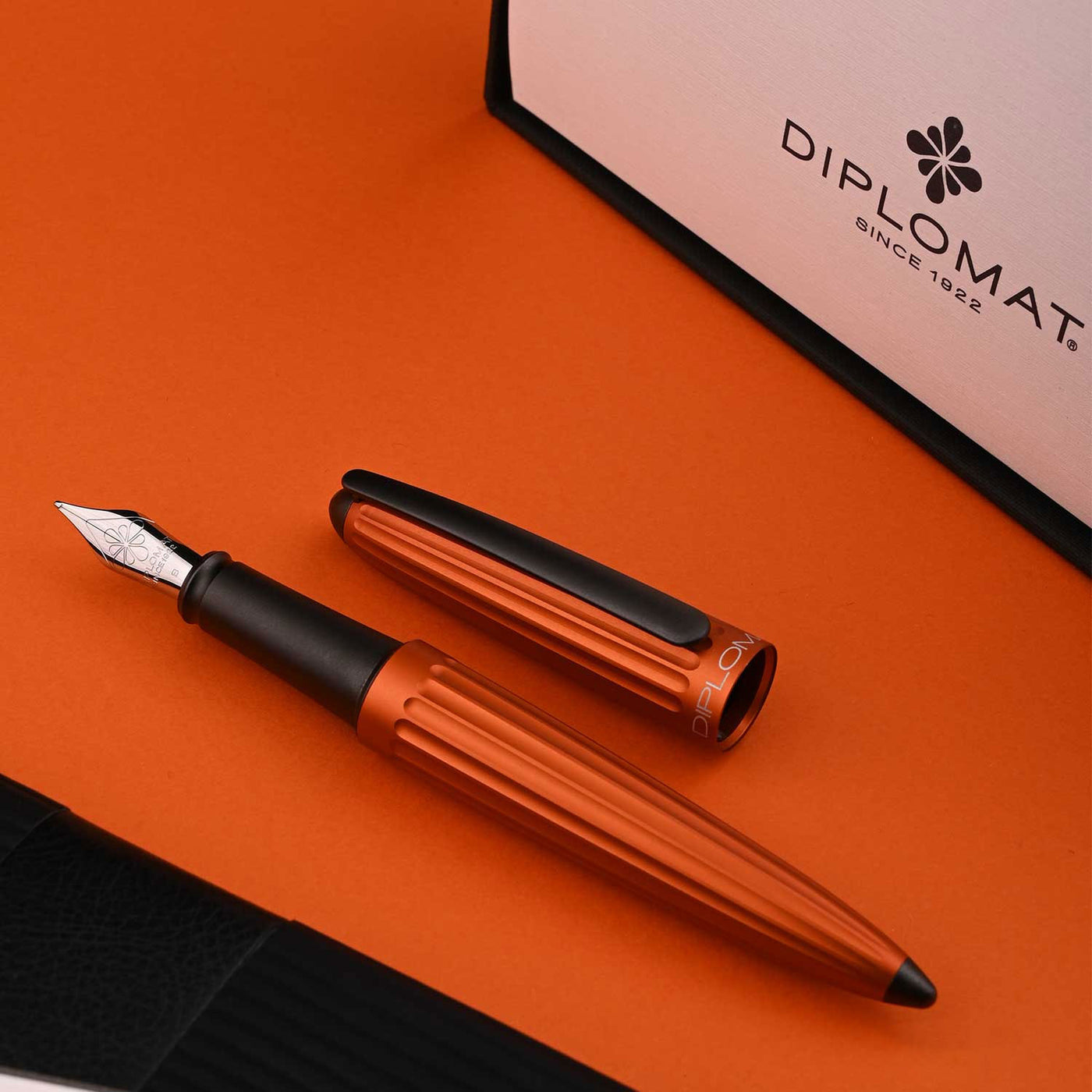 Diplomat Aero Fountain Pen - Orange 1