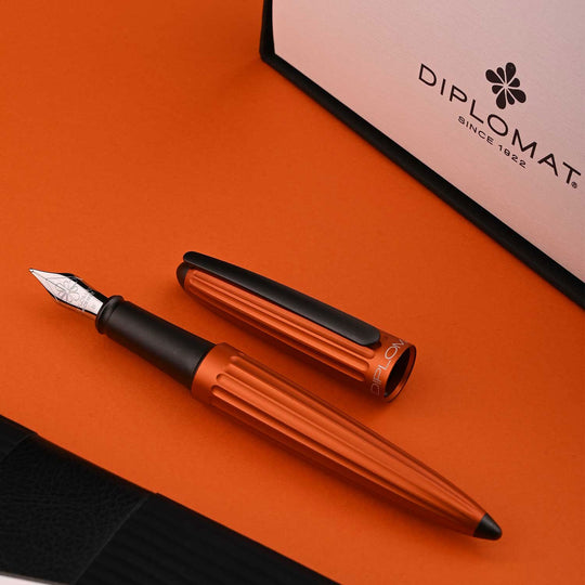 Diplomat Aero Fountain Pen - Orange