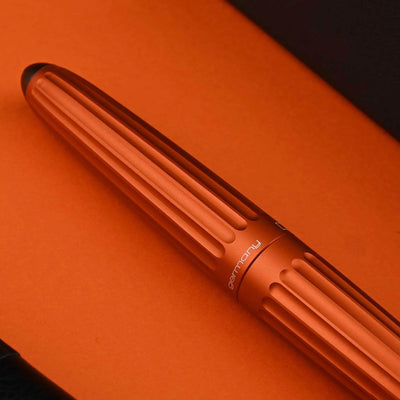 Diplomat Aero Fountain Pen - Orange 4