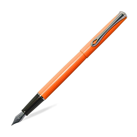 Diplomat Traveller Fountain Pen - Lumi Orange