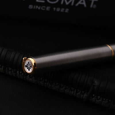 Diplomat Traveller Fountain Pen - Stainless Steel 8