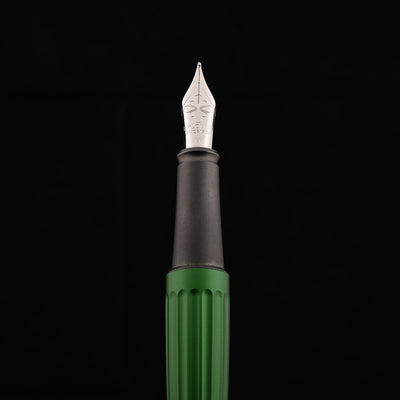 Diplomat Aero Fountain Pen - Green 5