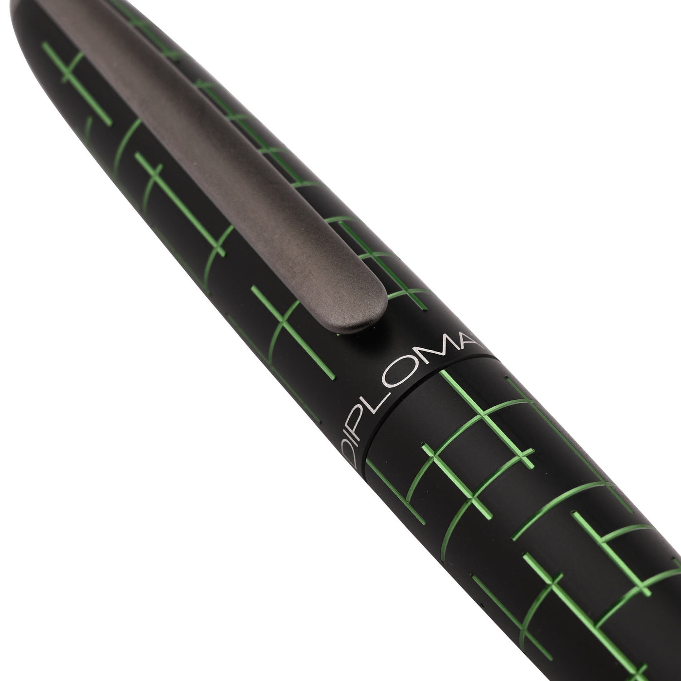 Diplomat Elox Fountain Pen - Matrix Black/Green 6