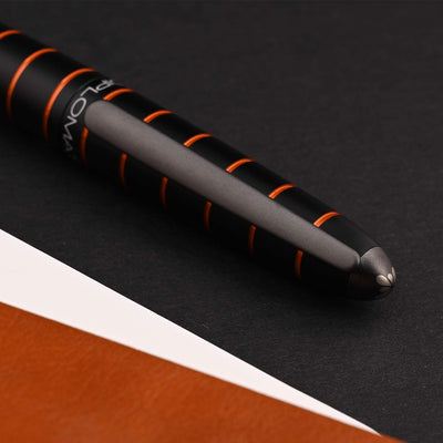 Diplomat Elox Fountain Pen - Ring Black/Orange 8