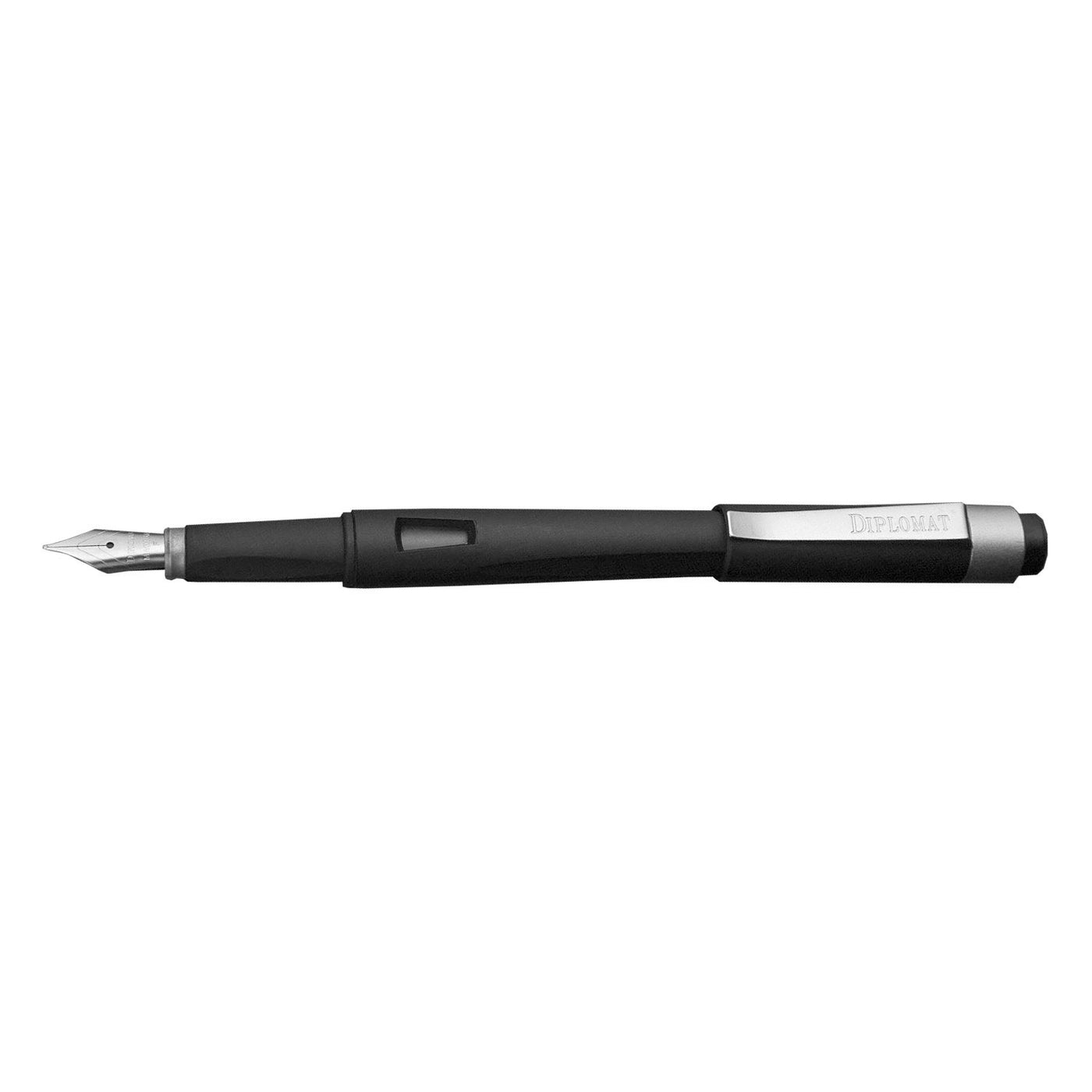 Diplomat Magnum Fountain Pen - Soft Touch Black 3