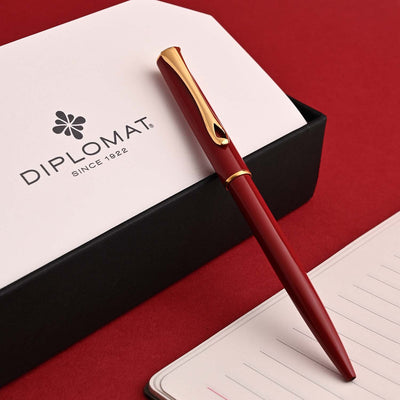 Diplomat Traveller Ball Pen Dark Red GT 6