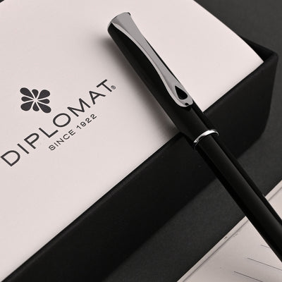 Diplomat Traveller Ball Pen - Black Lacquer CT 7