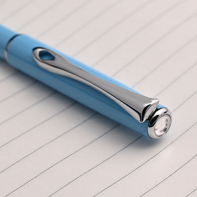 Diplomat Traveller Ball Pen - Lumi Light Blue CT 8