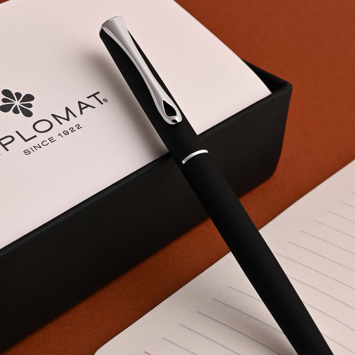 Diplomat Traveller Roller Ball Pen - Lapis Black CT 9