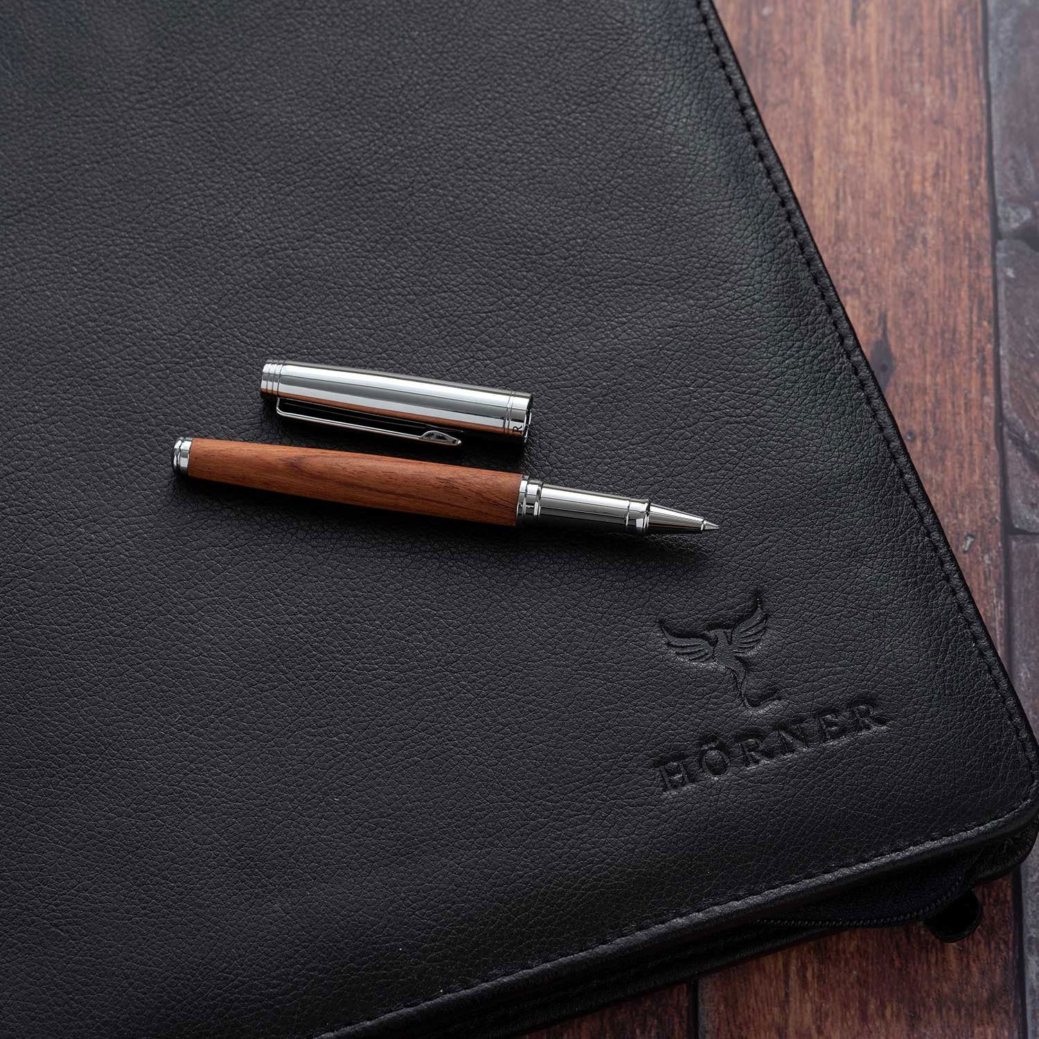 Hörner Penna A Sfera In Legno Di Sandalo - Elegante E Naturale