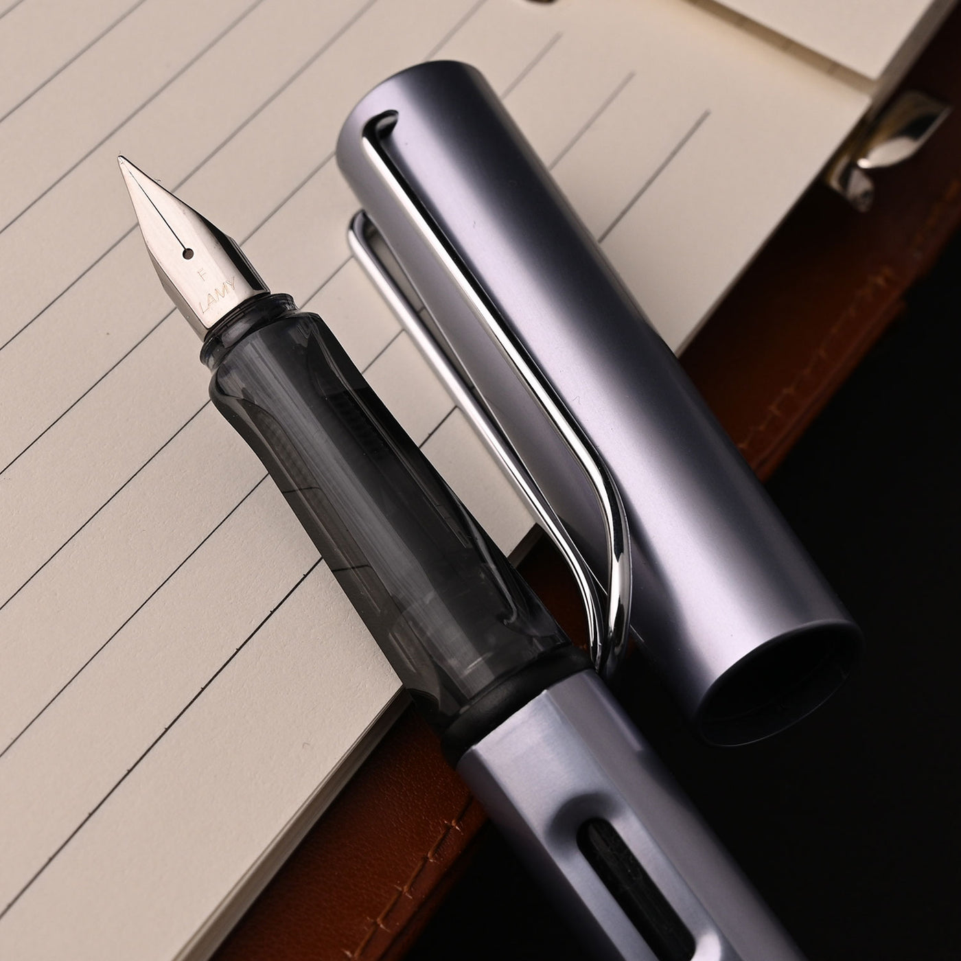 Lamy AL-star Fountain Pen - White Silver (Special Edition) 10